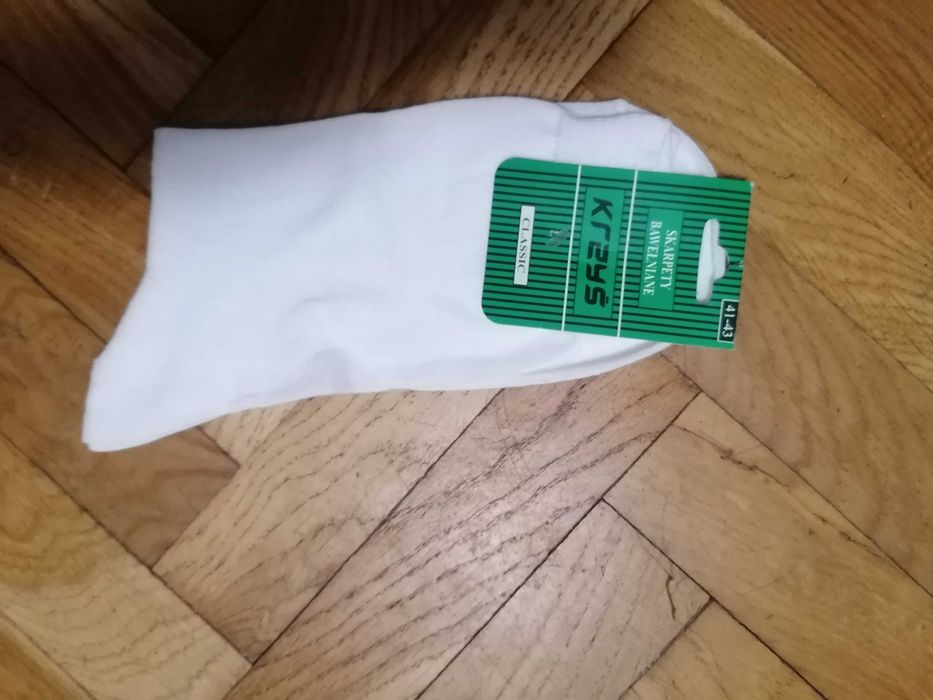 Skarpety nieuciskające 27-28 i  41- 43 nowe