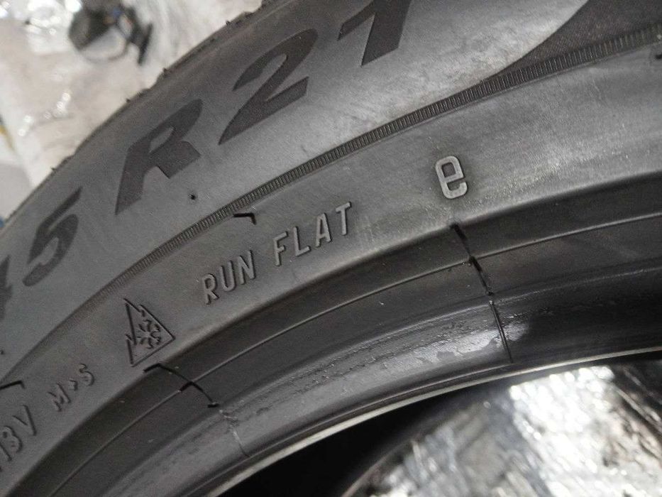 Шина Pirelli 285/45R21. 1шт. Runflat Зима Розпаровка 2021р. (0531)