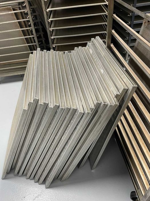 Blachy do wózków piekarniczych