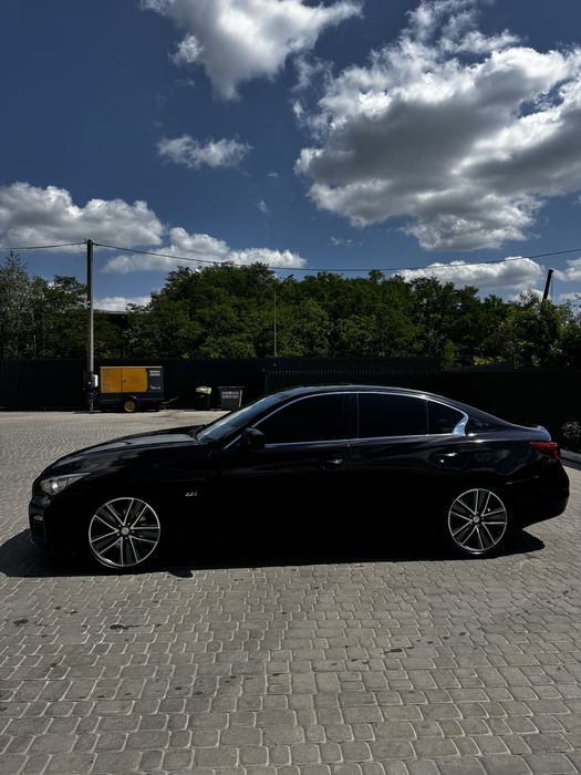 Infiniti q50 2.2d 2015