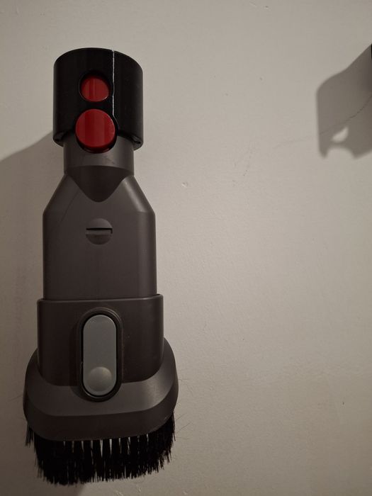 Zestaw 4 uchwytów na akcesoria Dyson