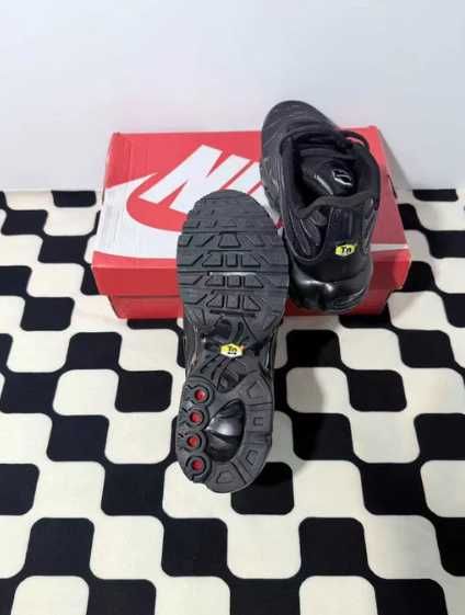 Summer_Air_Max_TN_Plus_Black R.44
