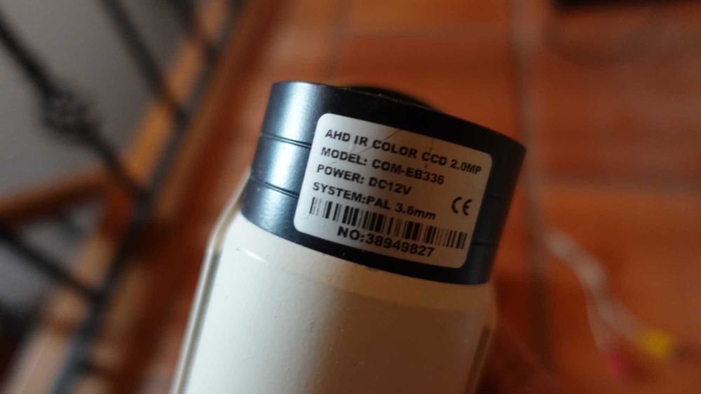 Gravador de câmara de vigilância e 3 câmaras