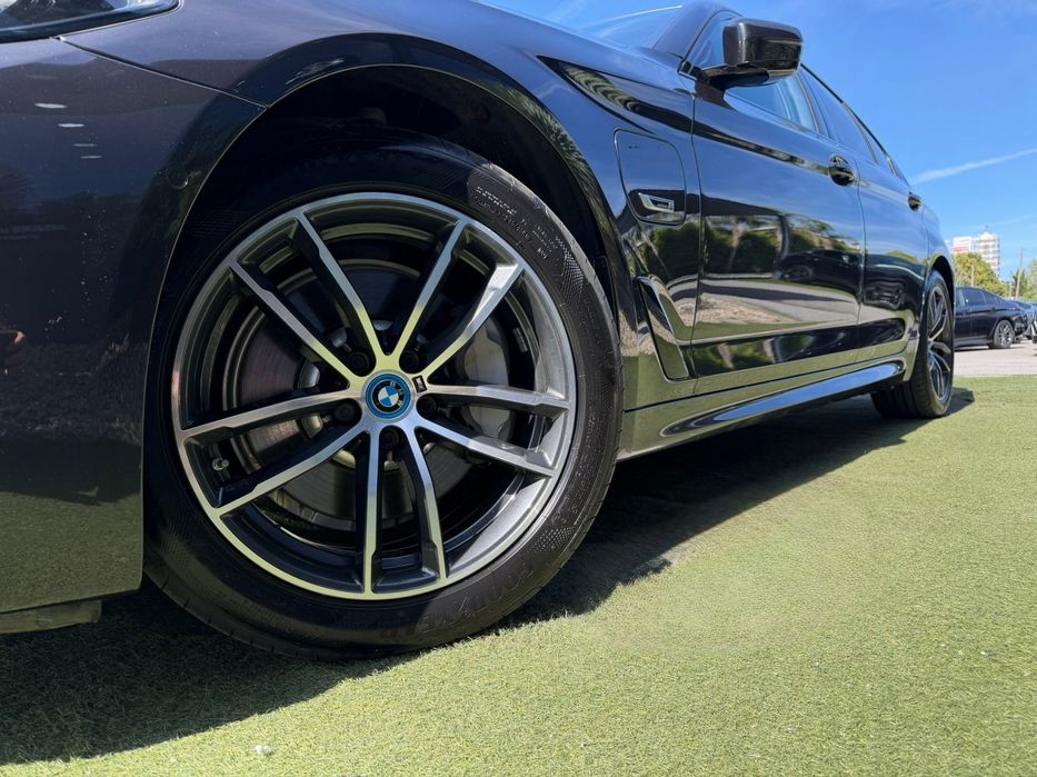 BMW 530 e Pack M