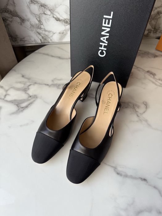 Czółenka Chanel Slingback leather