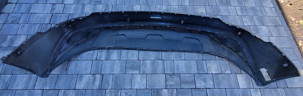 Бампер задній + губа накладка заднього бампера Audi Q8 (2019)