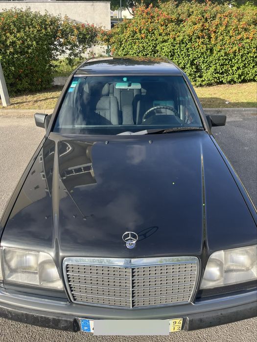 Mercedes-Benz W124