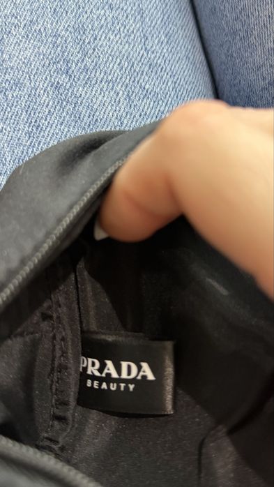 Косметичка Prada Beauty