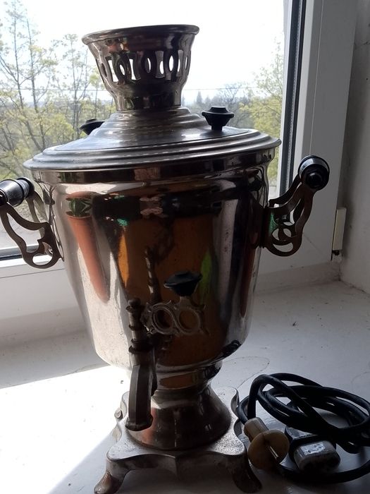 Продам самовар электрический