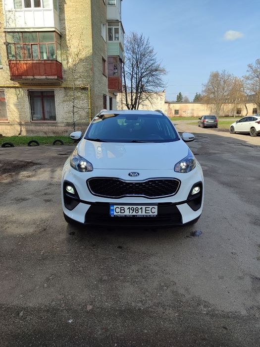 Стильний кросовер КІА Sportage 4