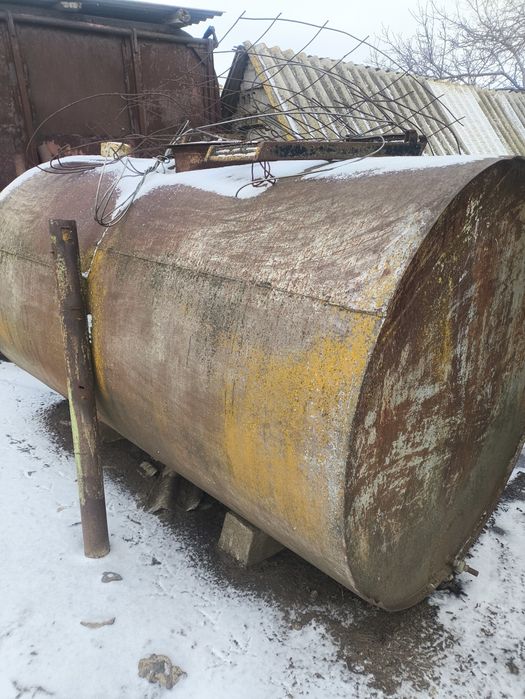 Продам бочку с под ДТ