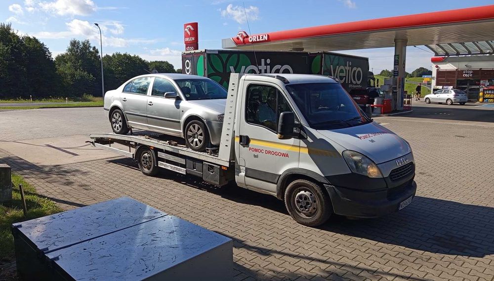 Transport Pomoc Drogowa Autolaweta Laweta Holowanie