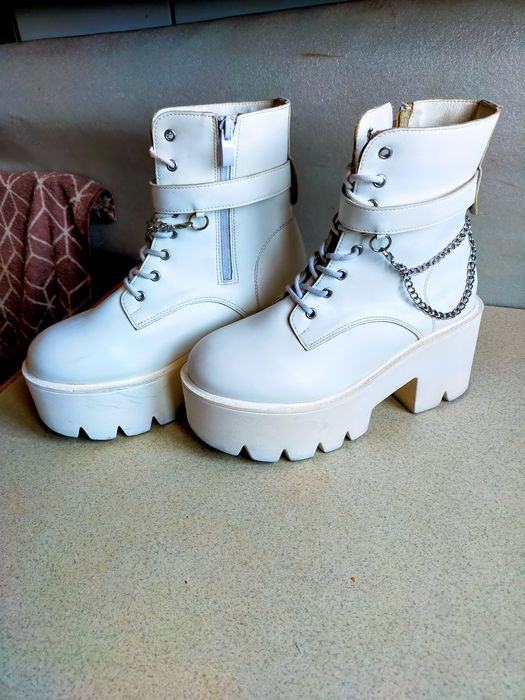 Buty Workery botki kozaki na platformie 39