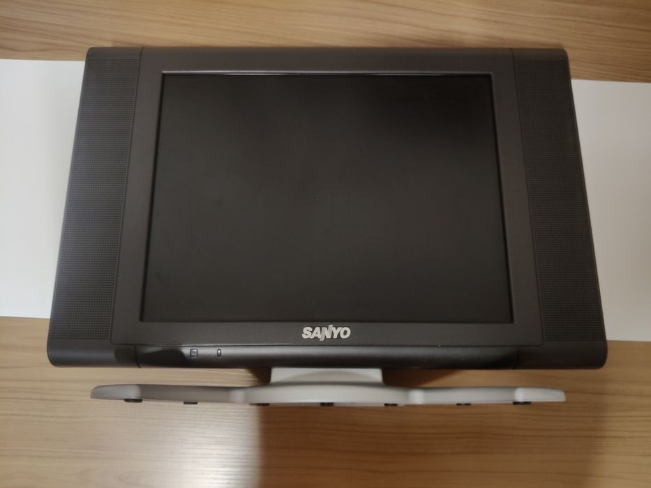 Televisão Sanyo CE 15L03 15"