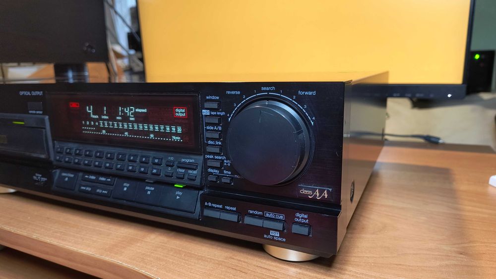 Technics SL-P999 CD Player High End