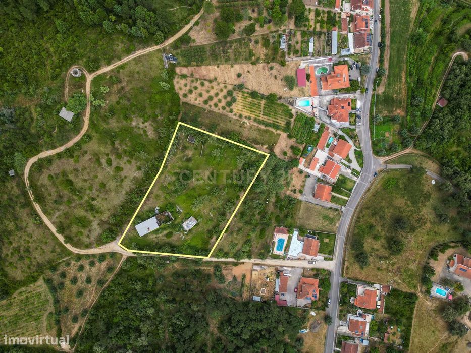 6,360 m² next to the Eiras Panoramic Swing for a Country Estate or Detached Houses