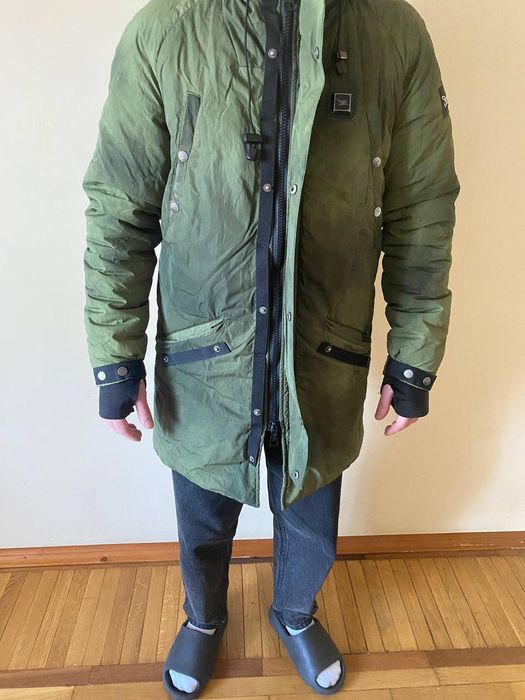 Зимова куртка STAFF