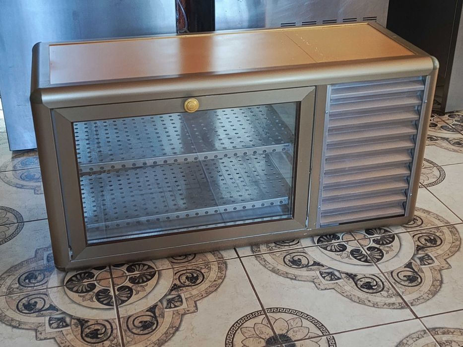 витрина кондитерская холодильная для кафе кондитерский холодильник