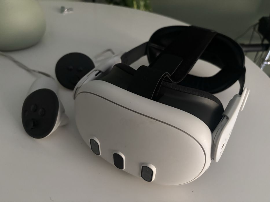Oculus Meta Quest 3 128 GB + BoboVR