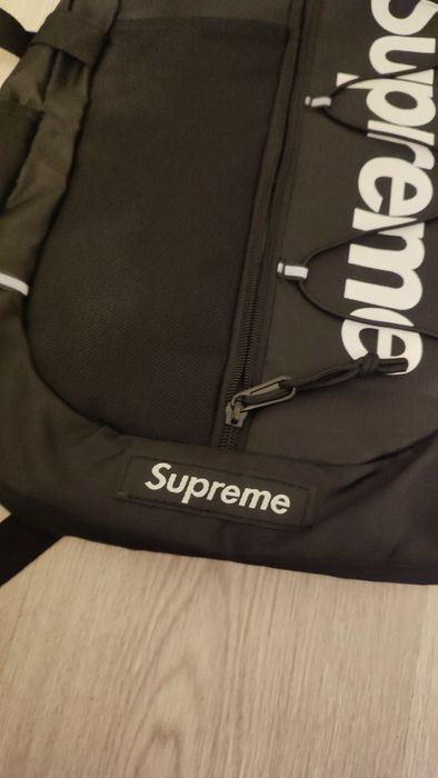 Mochila Supreme Authentic (Nova)