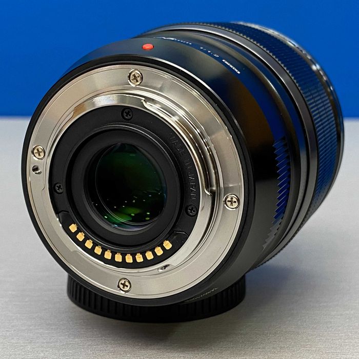 Olympus M.Zuiko Digital ED 25mm f/1.2 PRO | 3 ANOS DE GARANTIA