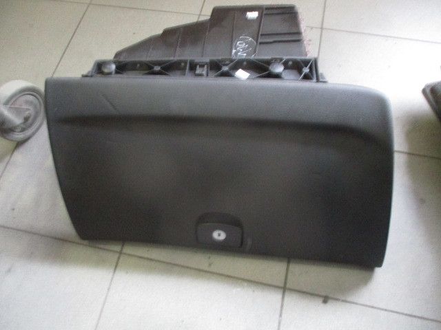 Porta luvas PEUGEOT 407 (6D_)
