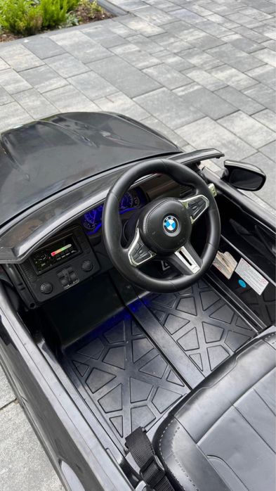 Samochód na akumulator dla dzieci BMW M5 Drift