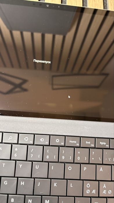 Продам Планшет Microsoft Surface Pro 5 1796 Intel Core m3-7Y30