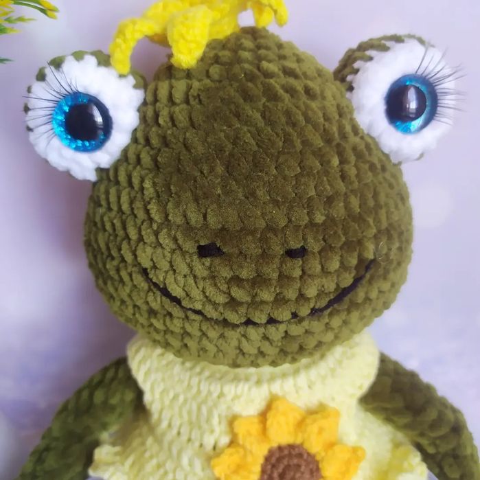 Жабка з плюшевої пряжі