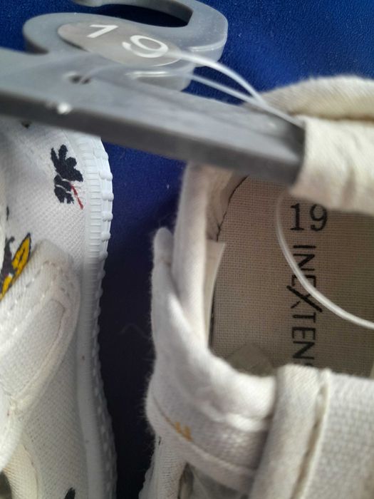 Buty rozmiar 19 NoWE