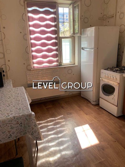 5-к на першому пов 100,3 м.кв. Харківський масив вул Тростянецька 6 ж