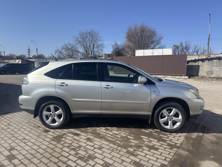 Продам Lexus RX 300