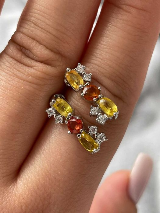 Серьги с желтым, оранжевым сапфиром. Серебро 925 пробы