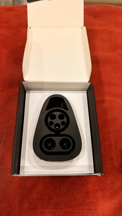 Перехідник.Ключі. Флешки.Тесла. Tesla.Rivian.Lucio.