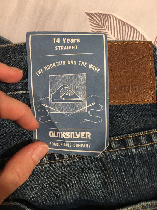 Jeansy dżinsy Quicksilver proste nogawki na wysoką szczupłe XS 28