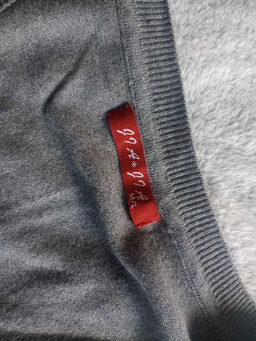 sweter M/L szary