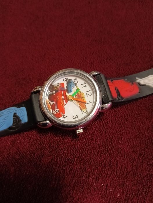 Детские часы Тачки.