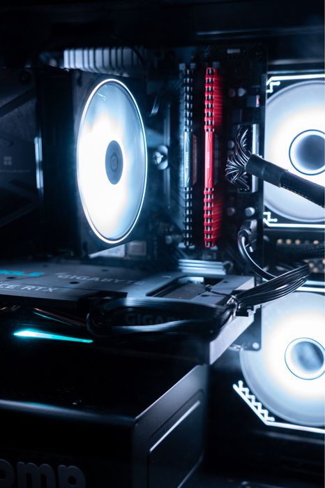 komputer gamingowy komputer stacjonarny komputer do gier | ryzen 5 | rx 6600 | możliwe 32gb ram ssd 1tb | komputer fortnite cs roblox minecraft