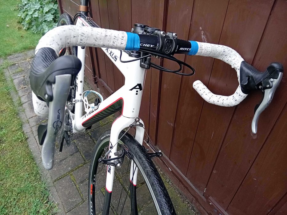 Karbonowy rower gravel, przełaj AXUS campagnolo 2x10 stan dobry