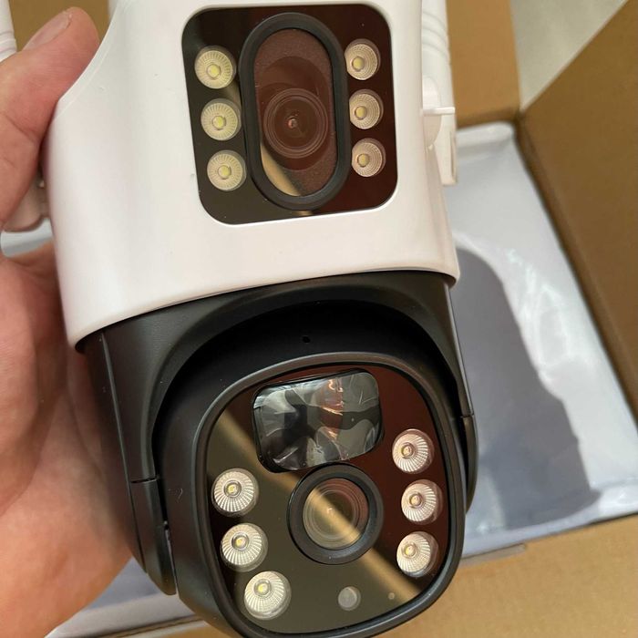 Бездротова 4G вулична камера із сонячною батареєю під сім-карту