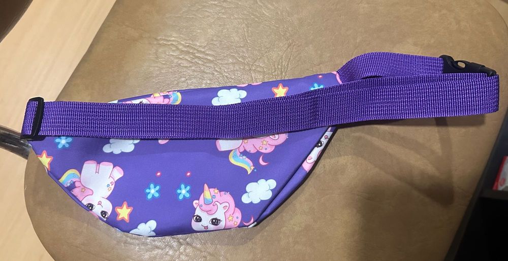 Bolsa de Cintura Unicórnio Roxa ou Lilás