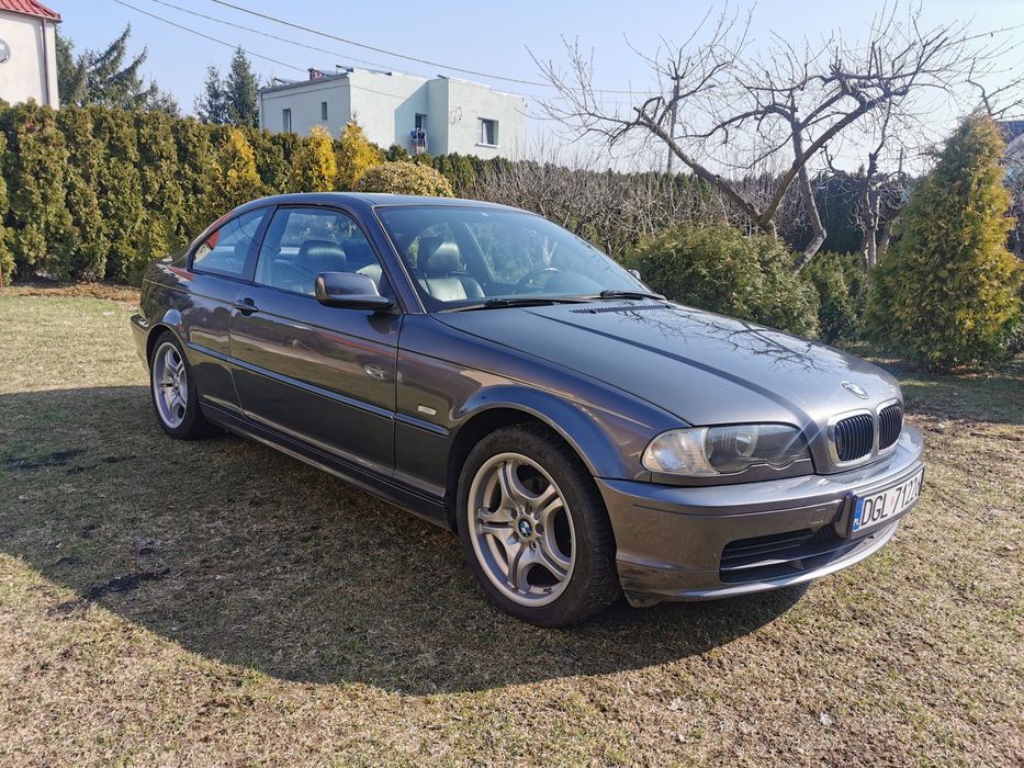 BMW seria 3 E 46 coupe