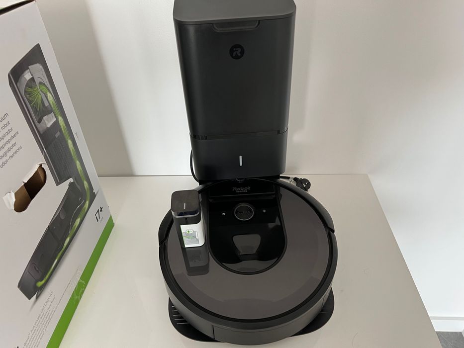Robot  irobot  i7+