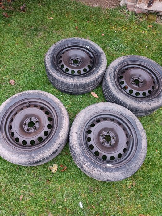 Felgi stalowe opony zimowe 5x100 16 golf 4 bora Leon