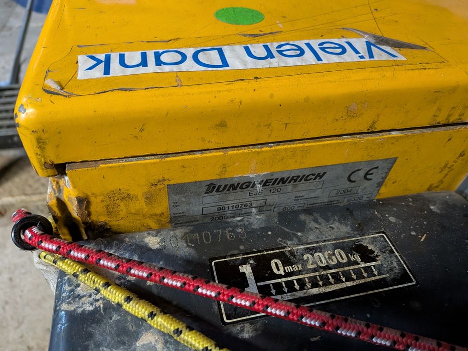 Sprzedam sztaplarka akumulatorowa