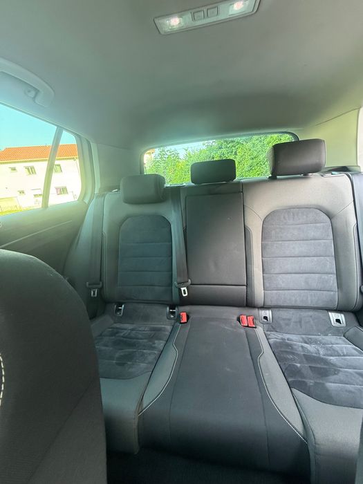 VW Golf VII Highline 1.6 TDI DSG Best Edition | Dynaudio | Park Assist | Full Extras