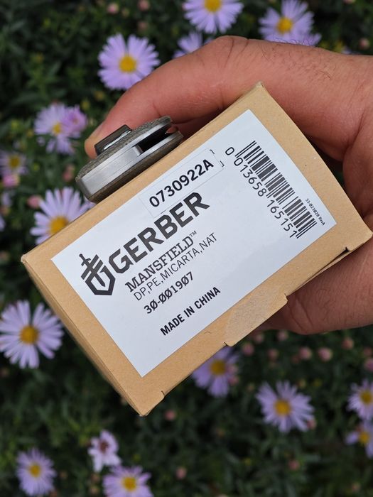 Ніж складний Gerber Mansfield , замок Slip Joint, накладки Natural Micarta , клинок D2,полировка Satin, упаковано в коробку.