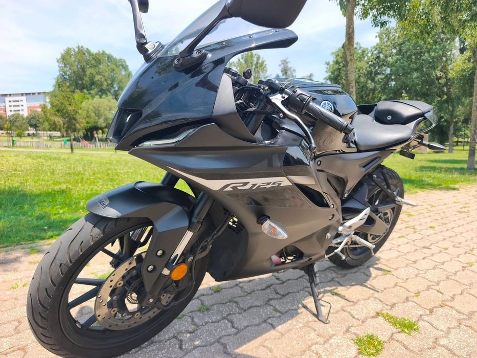 Yamaha R  125