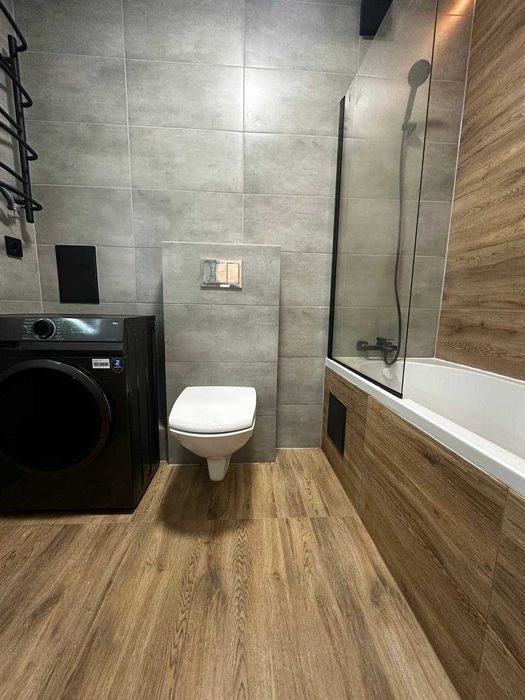 1 кімнатна з ремонтом жк княгинин центр ратуша