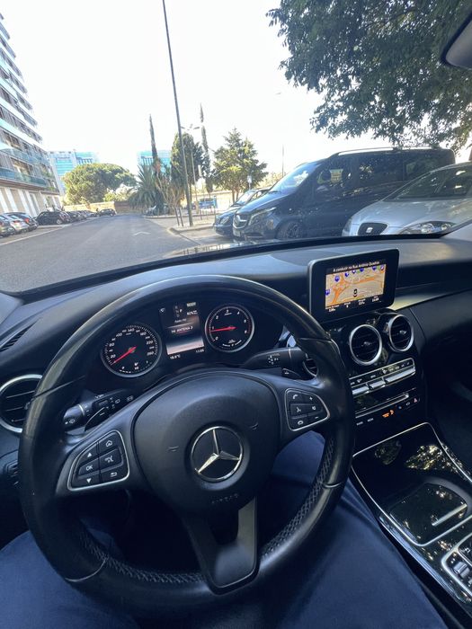 Mercedes-Benz C300 Bluetech Hybrid 231CV